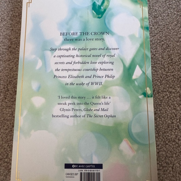 Book bundle - Picture 2 of 8